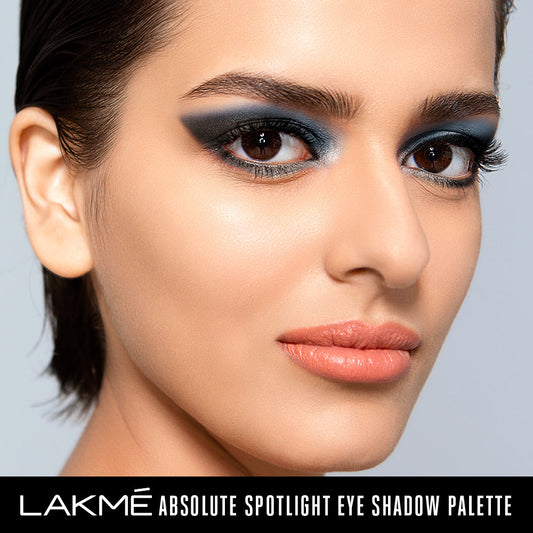 Lakmē Glitterati Chroma Chic Eye Shadow Palette