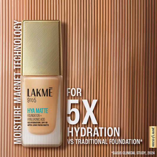 Lakmē 9to5 Hya Matte Foundation + Hyaluronic Acid