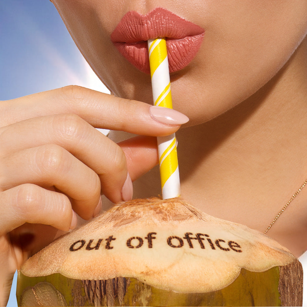 Lakmē 9to5 Hya Beach Edit Lipstick + Liner Duo