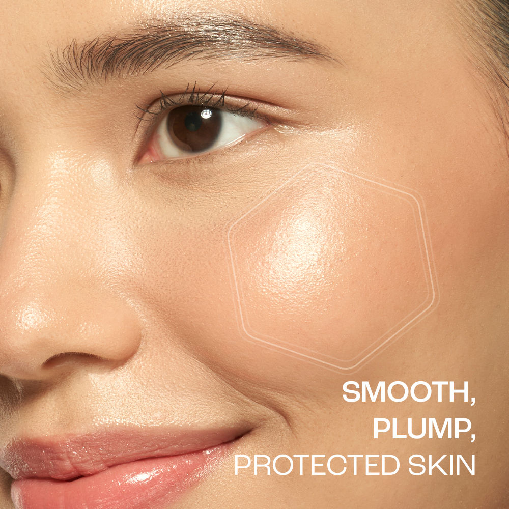 Lakmē Peach Milk SPF 50 Sunscreen Moisturiser