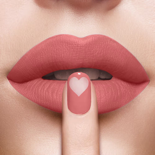 Lakmē Xtraordin-airy Lip Mousse