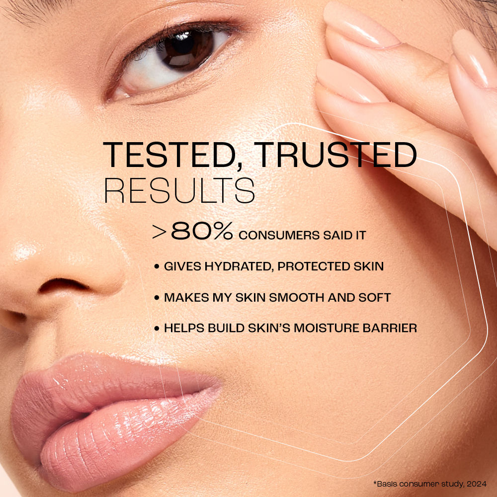 Lakmé Peach Moisturiser with SPF 30 & Ceramide